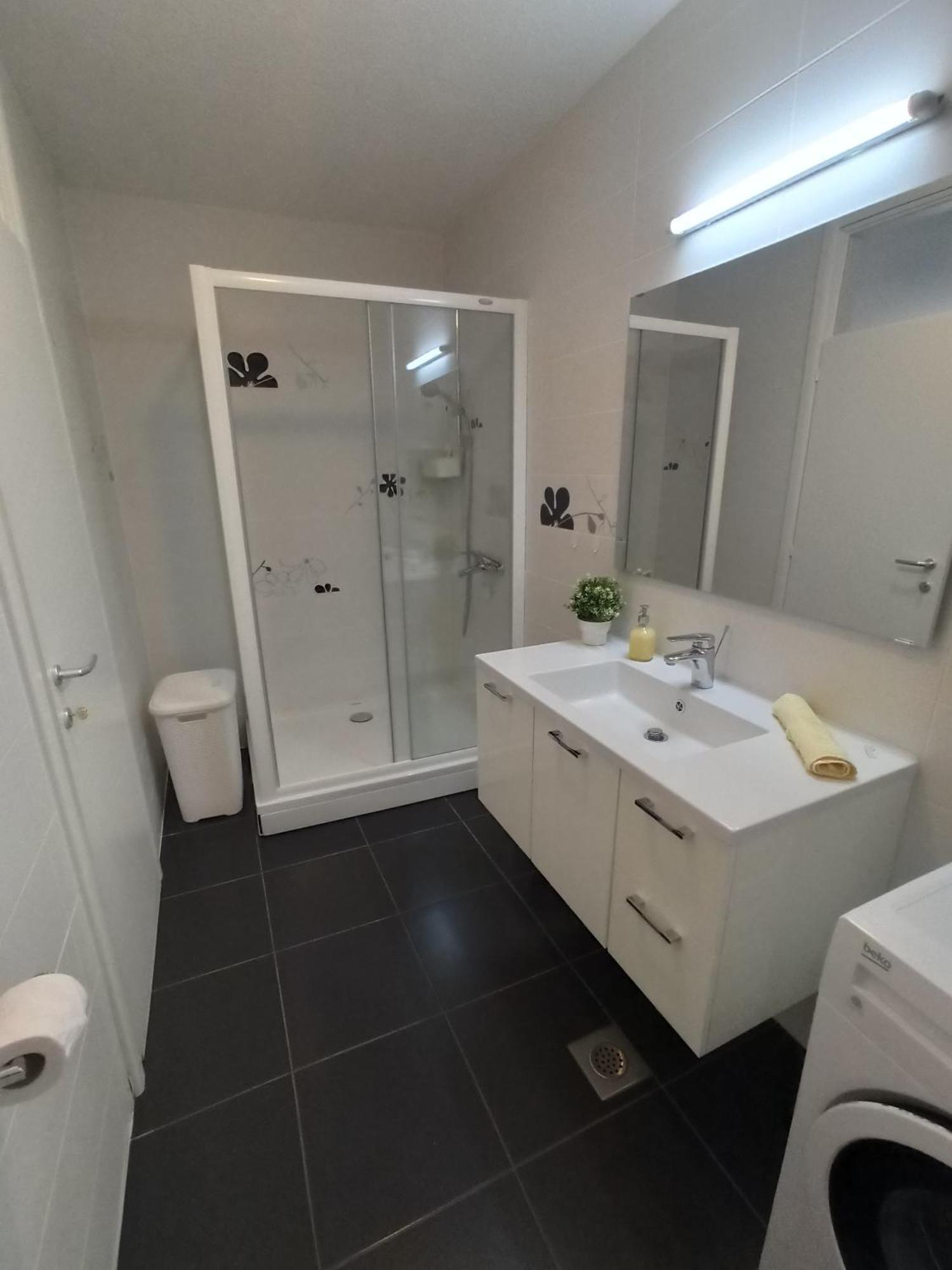 Olive Tree Apartment Zecevo Рогозница Экстерьер фото