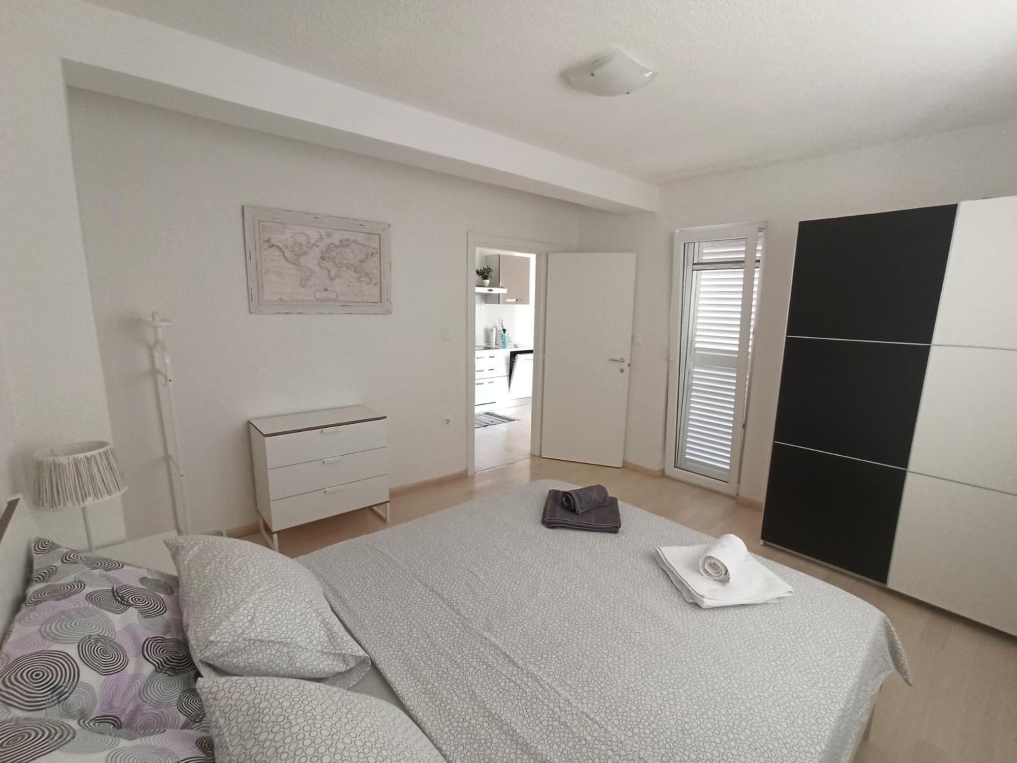Olive Tree Apartment Zecevo Рогозница Экстерьер фото